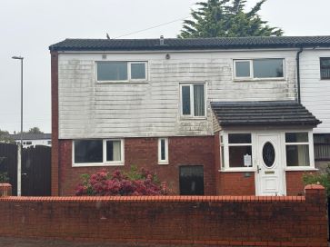 Property for Auction in North West - 11 St. Peters Close, Kirkby, Liverpool, Merseyside L33 1ZT