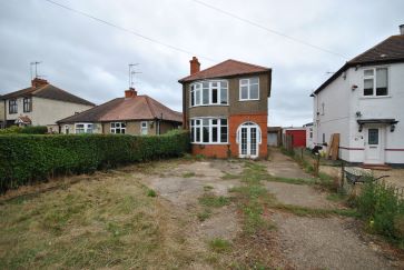 Property for Auction in Northamptonshire - 16 Kislingbury Road, Rothersthorpe, Northampton, Northamptonshire NN7 3HZ