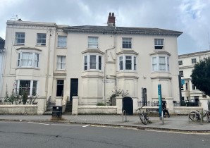 Property for Auction in Sussex & Hampshire - Flat 2, 2-4 Buckingham Place, Brighton, BN1 3TD