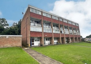 Property for Auction in London - 48 Edgewood Drive, Orpington, Kent, BR6 6LQ