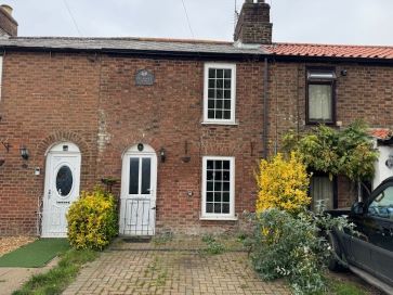 Property for Auction in East Anglia - 3 Pleasant Row, Common Road, Wiggenhall St. Mary the Virgin, King&apos;s Lynn, Norfolk PE34 3EW