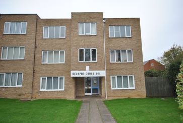 Property for Auction in Northamptonshire - 6 Delapre Court, London Road, Northampton, Northamptonshire NN4 8AT