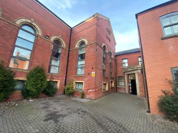 Property for Auction in North East - 14 Parkview Apartments, 323 Linthorpe Road, Middlesbrough, Cleveland TS1 4AL