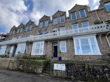 Property for Auction in South West - Flat 4, Trevose, 11 Draycott Terrace, St. Ives, Cornwall TR26 2EF