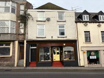 Property for Auction in Wales - Flat 2, 33 Moor Street, Chepstow, Monmouthshire NP16 5DD