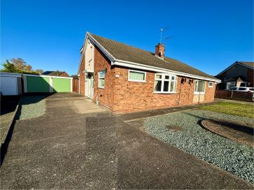 Property for Auction in North East - 6 Hallgarth Close, Acklam, Middlesbrough, Cleveland TS5 8SX