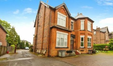 Property for Auction in North West - Flat 5, 13 Queens Road, Sale, Greater Manchester M33 6QA