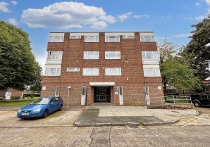 Property for Auction in London - 57 Black Rod Close, Hayes, Middlesex, UB3 4QL