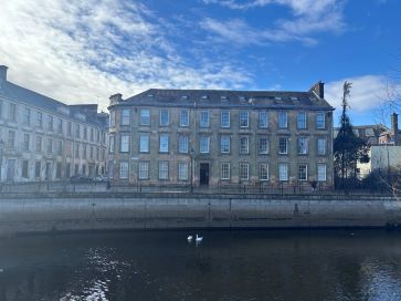 Property for Auction in Scotland - 15/7, Forbes Place, Paisley, Renfrewshire PA1 1UT