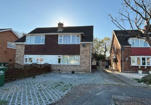 Property for Auction in London - 95 Denman Drive, Ashford, Middlesex, TW15 2AP