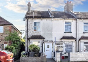 Property for Auction in London - 225 St. Osyth Road, Clacton-on-Sea, Essex, CO15 3HH