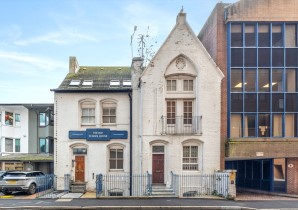 Property for Auction in Sussex & Hampshire - Flat 3 The Old School House, 35 Frederick Place, Brighton, BN1 4EA