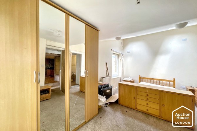 Lot Image