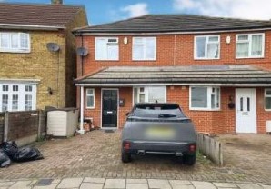Property for Auction in London - 15A Hilldene Avenue, Romford, Essex, RM3 8YL
