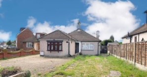 Property for Auction in London - 20 Hood Road, Rainham, Essex, RM13 8AT