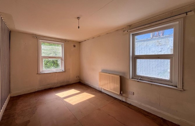 Lot Image