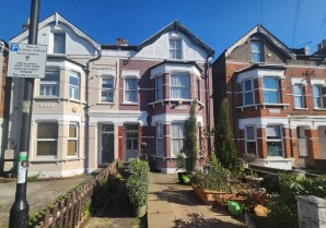 Property for Auction in London - 85 Babington Road, Streatham, London, SW16 6AN