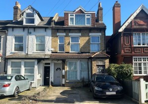 Property for Auction in London - 230A Sydenham Road, Croydon, Surrey, CR0 2EB