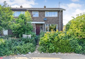 Property for Auction in London - 9 Tyler Close, East Malling, West Malling, Kent, ME19 6SW