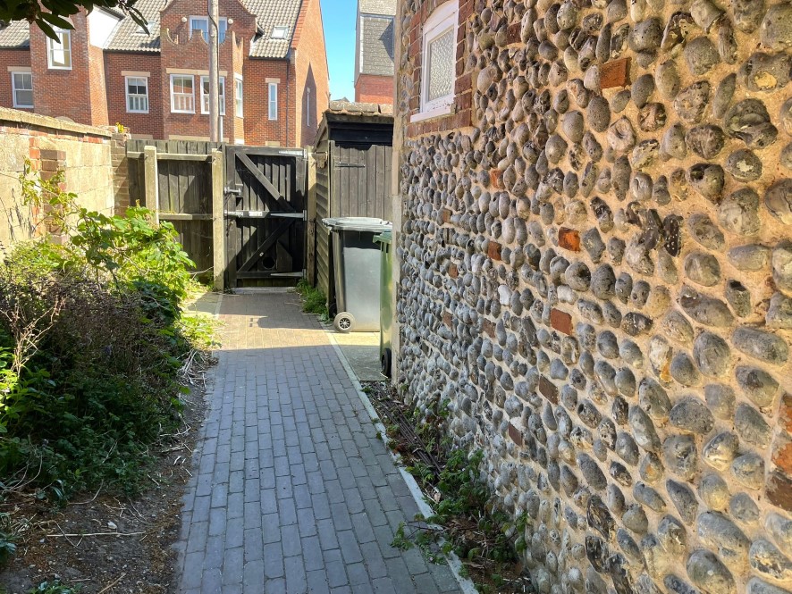 Lot Image