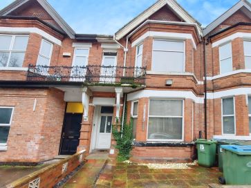 Property for Auction in Coventry & Warwickshire - Flat 2, 15 Albany Road, Earlsdon, Coventry, West Midlands CV5 6JQ