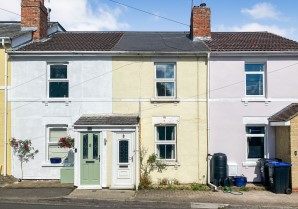 Property for Auction in London - 14 Washpool, Swindon, Wiltshire, SN5 3PN