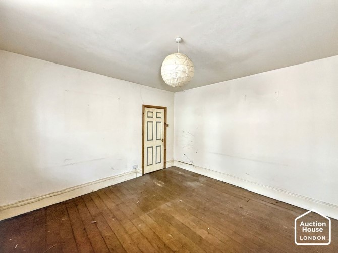 Lot Image