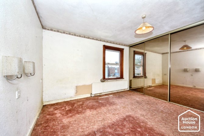 Lot Image
