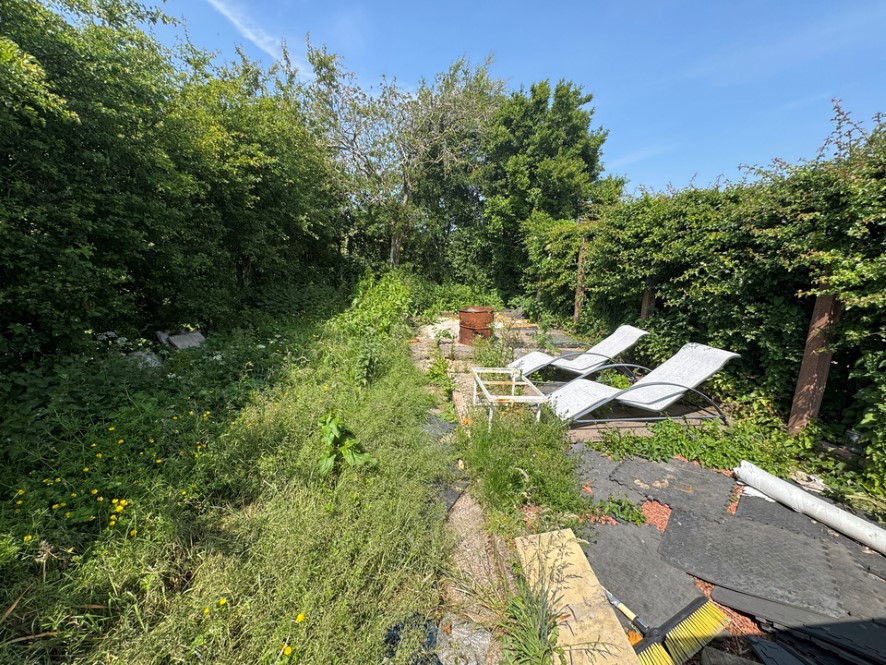 Lot Image