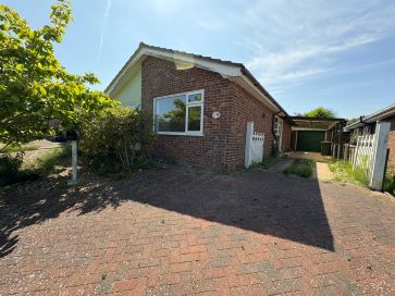 Property for Auction in East Anglia - 42 Abbey Park, Beeston Regis, Sheringham, Norfolk NR26 8SR