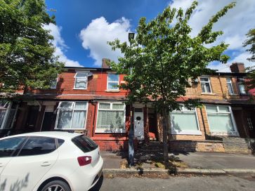 Property for Auction in Manchester - 47 Winnie Street, Manchester, M40 9LP