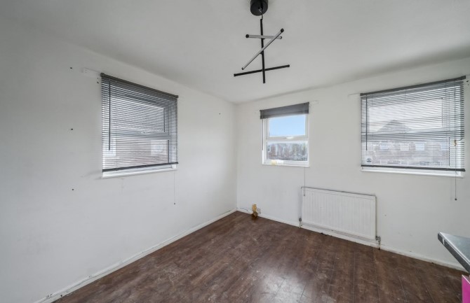 Lot Image