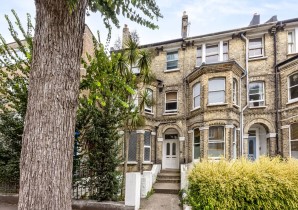 Property for Auction in Sussex & Hampshire - Flat 2, 82 Denmark Villas, Hove, Brighton & Hove, BN3 3TJ
