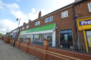 Property for Auction in West Yorkshire - Flat, 18 The Square, Castleford, West Yorkshire WF10 3JJ