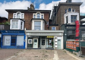 Property for Auction in London - Flat 1, 22 Forest Hill Road, Southwark, London, SE22 0RR