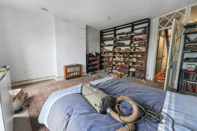 Lot Image