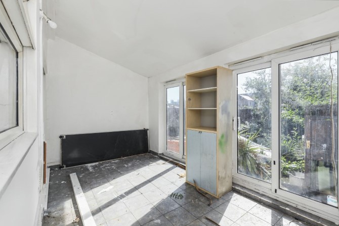 Lot Image