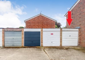 Property for Auction in London - Garage at The Grove, Twyford, Reading, Berkshire, RG10 9DT