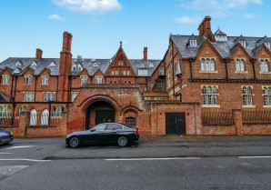 Property for Auction in London - Apartment 1 Convent Court, Hatch Lane, Windsor, Berkshire, SL4 3QR