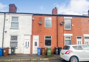 Property for Auction in London - 28 Stream Terrace, Stockport, Cheshire, SK1 4AS