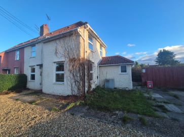 Property for Auction in East Anglia - 2 The Street, Earsham, Bungay, Norfolk NR35 2TZ
