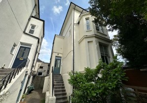 Property for Auction in London - 148A Ewell Road, Surbiton, Surrey, KT6 6HE