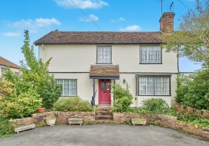 Property for Auction in London - 17 Park Street, Thaxted, Dunmow, Essex, CM6 2ND