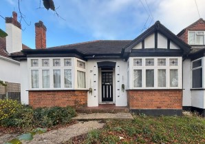 Property for Auction in London - 25 Mill Park Avenue, Hornchurch, Essex, RM12 6HD