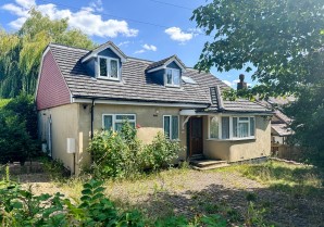 Property for Auction in London - 17 Engel Park, Mill Hill, London, NW7 2HE