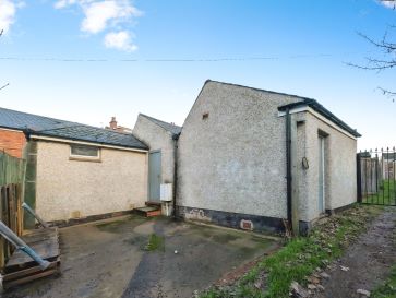 Property for Auction in Coventry & Warwickshire - 153C Albany Road, Earlsdon, Coventry, West Midlands CV5 6ND