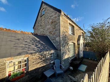 Property for Auction in South West - 27 Trenance Road, Newquay, Cornwall TR7 2LU