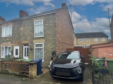 Property for Auction in East Anglia - 18 Albany Road, Wisbech, Cambridgeshire PE13 3AY