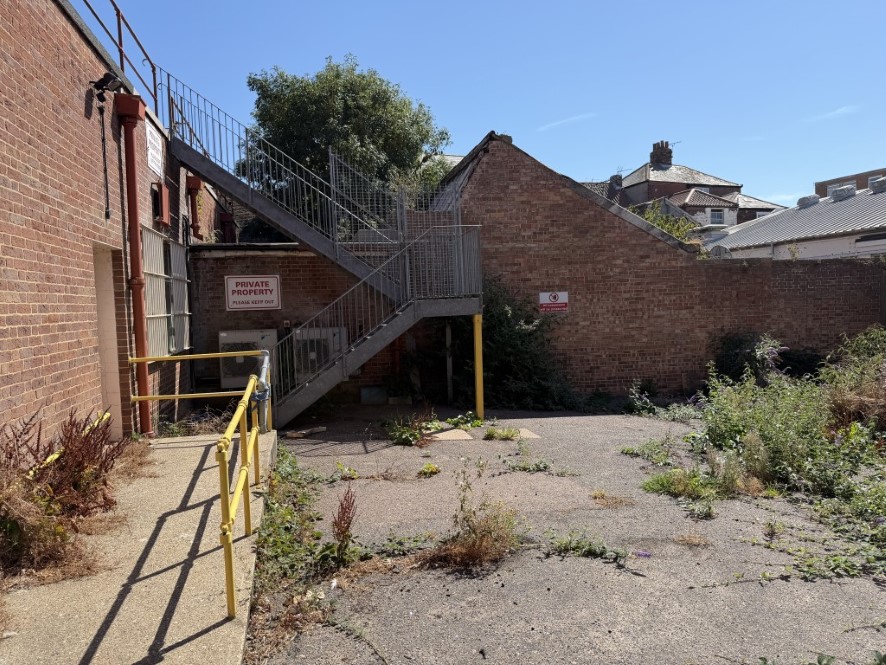 Lot Image