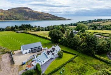 Property for Auction in Scotland - Stonefield Farm, King&apos;s Cross, Isle of Arran KA27 8RB